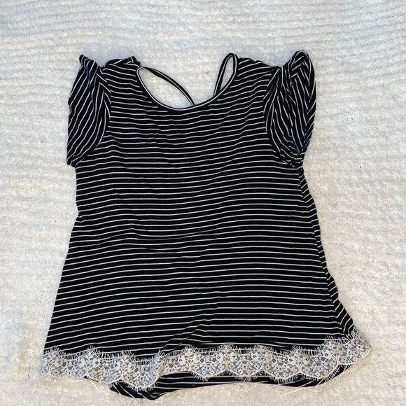 Xhilaration black and white striped top with lace fringe | Sz M - Picture 2 of 4